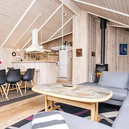 8 Person Holiday Home In Juelsminde-By Traum
